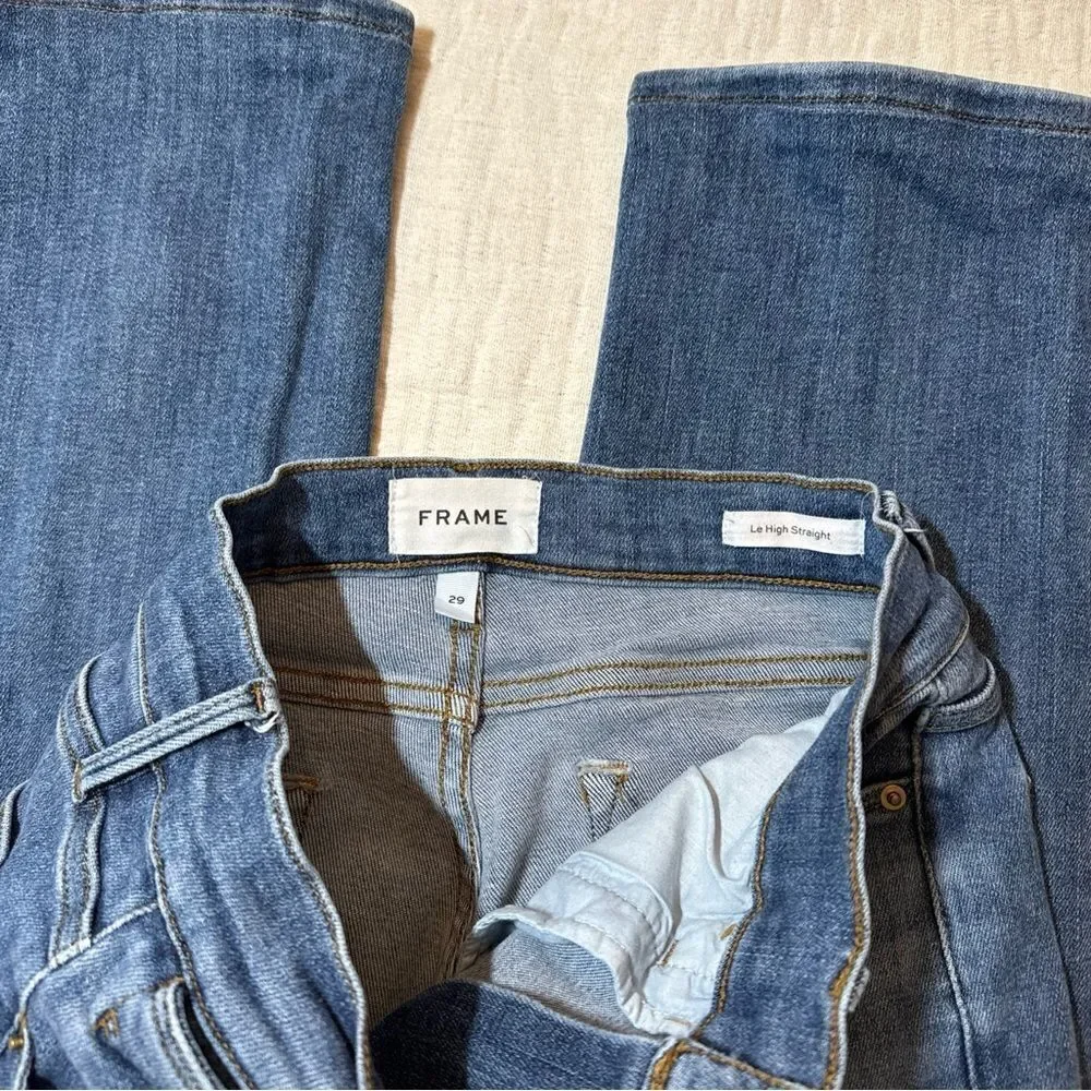 Frame Le High Straight Bestia Mid Wash Jeans size 29